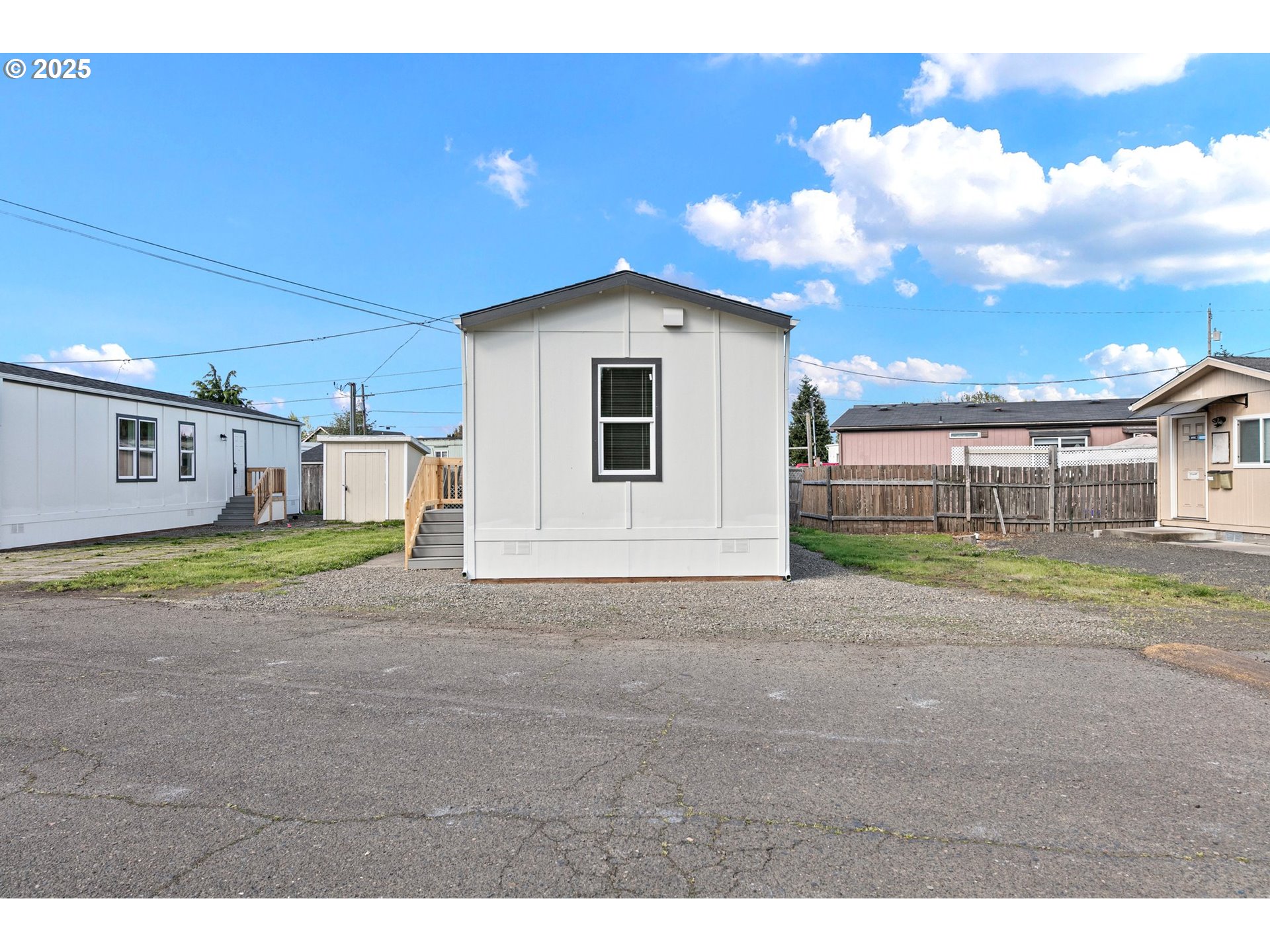 1085 W 1ST AVE 2