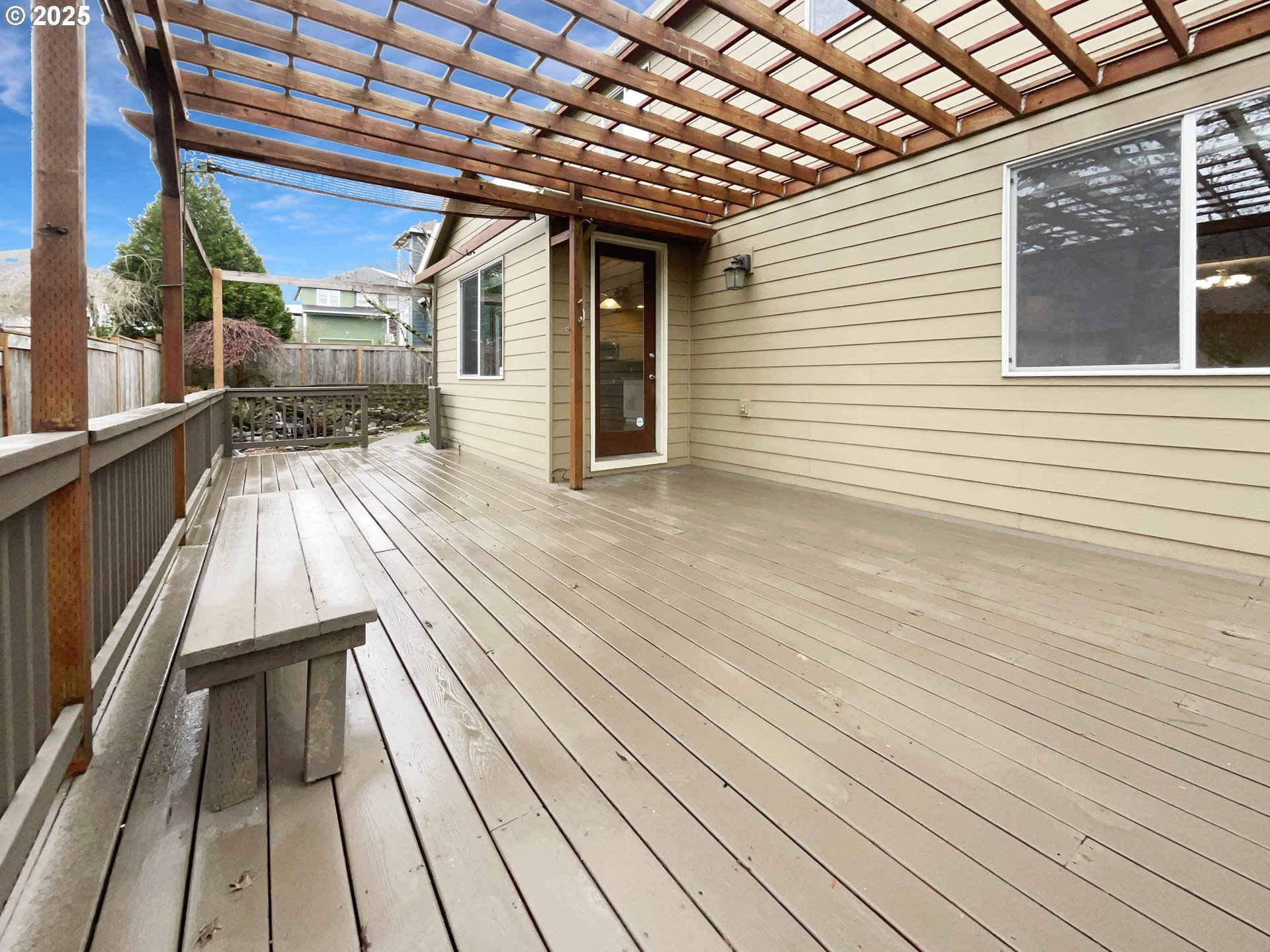 15516 SE EVERGREEN DR