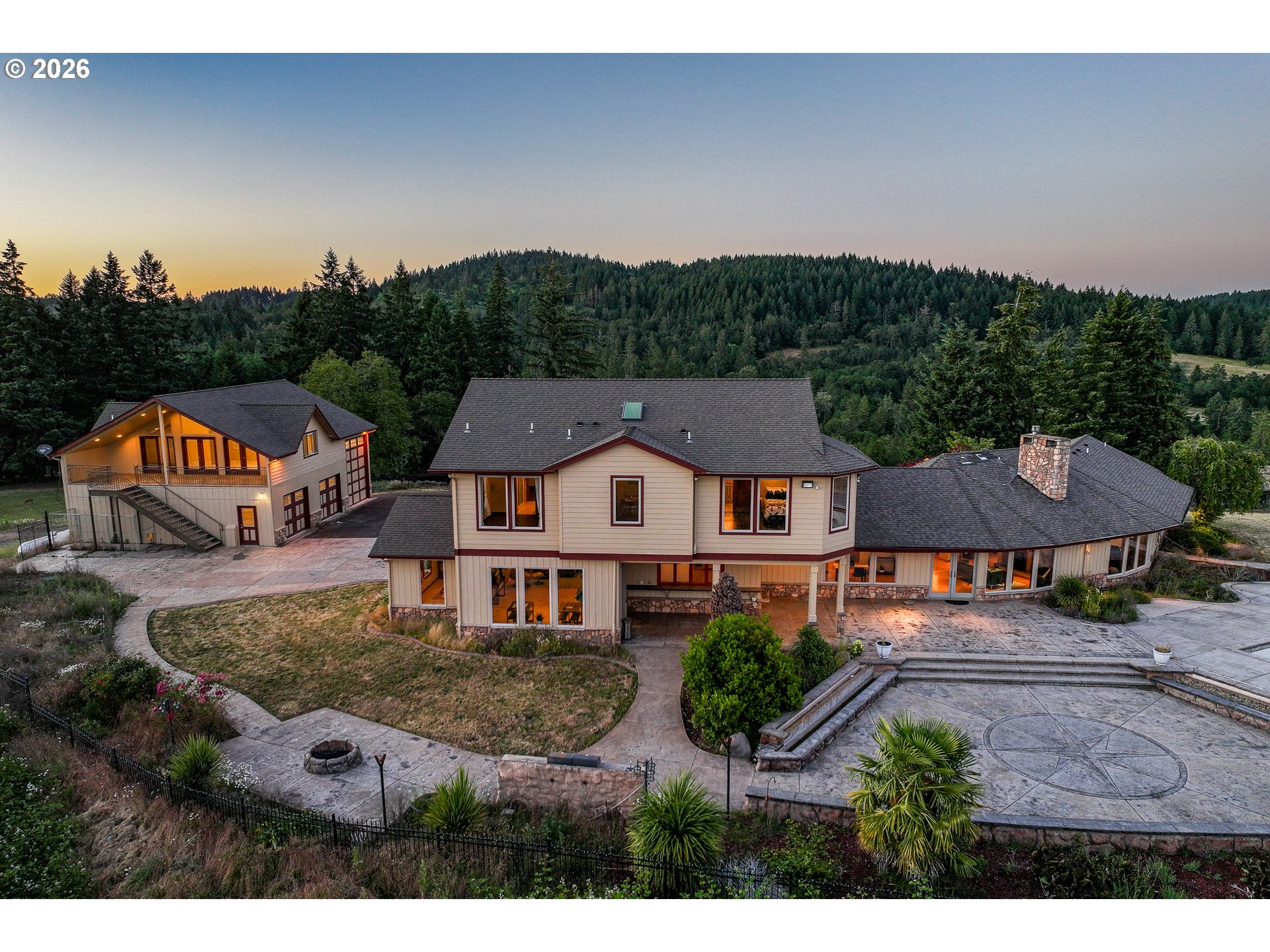 85898 LORANE HWY