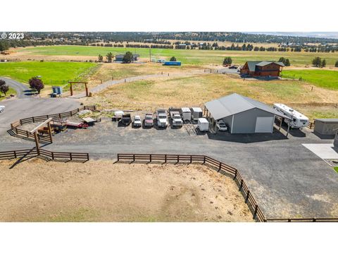 A home in Prineville