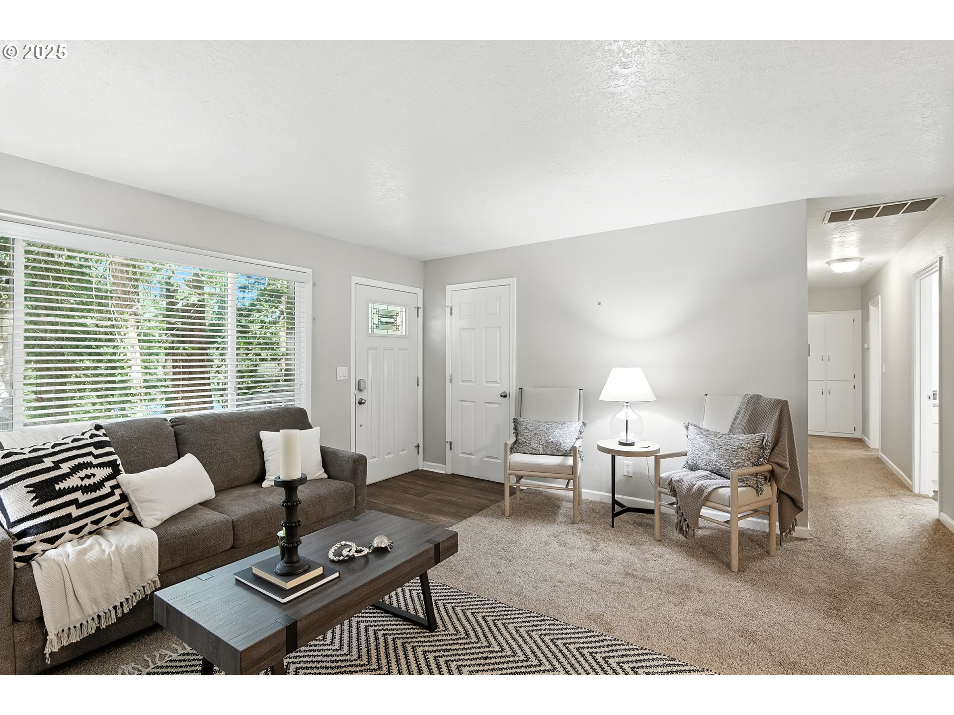 4718 SW MILES CT
