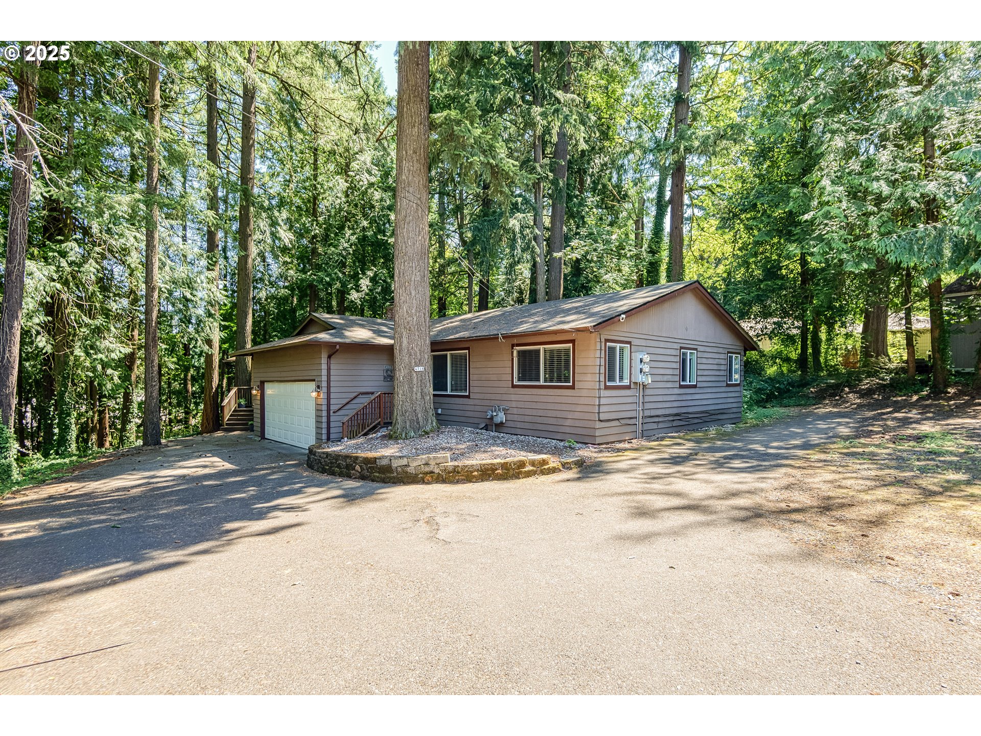4718 SW MILES CT