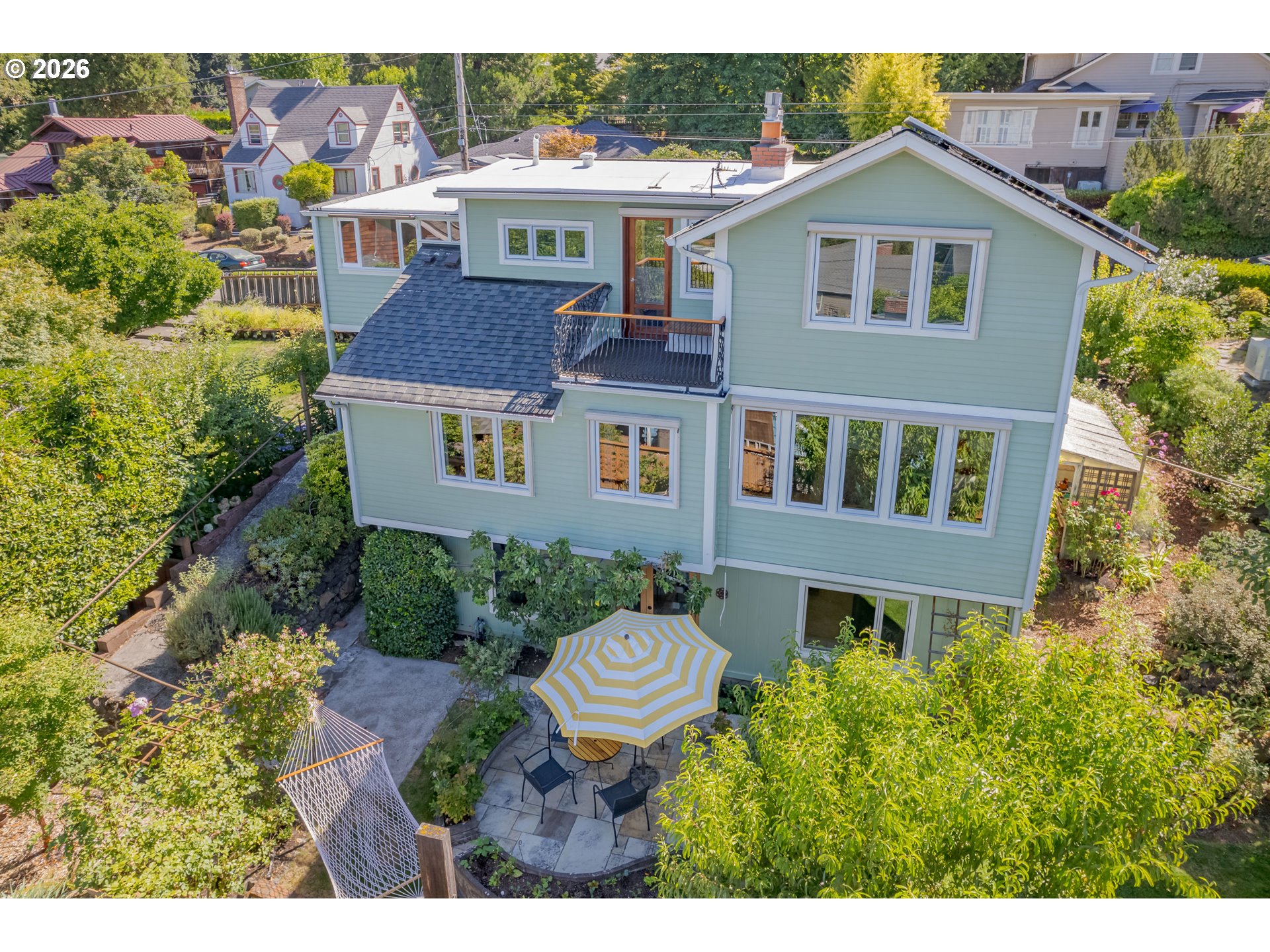 2580 CHULA VISTA BLVD