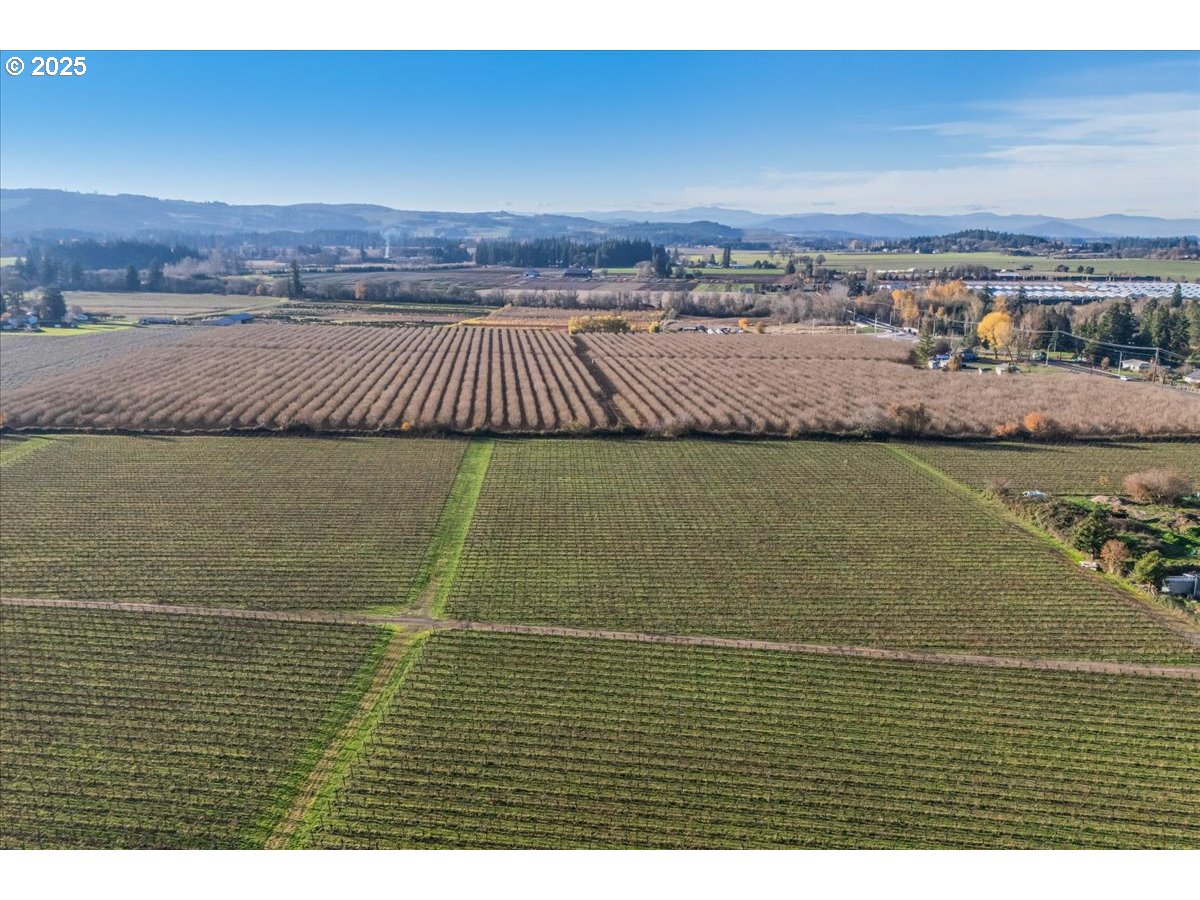 26050 SW FARMINGTON RD