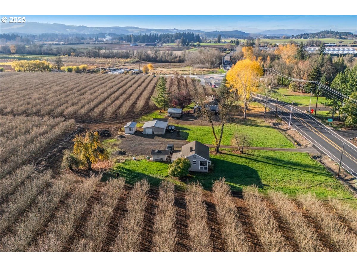 Hillsboro, Oregon 97123, United States, 4 Bedrooms Bedrooms, ,2 BathroomsBathrooms,Residential,Active,248063