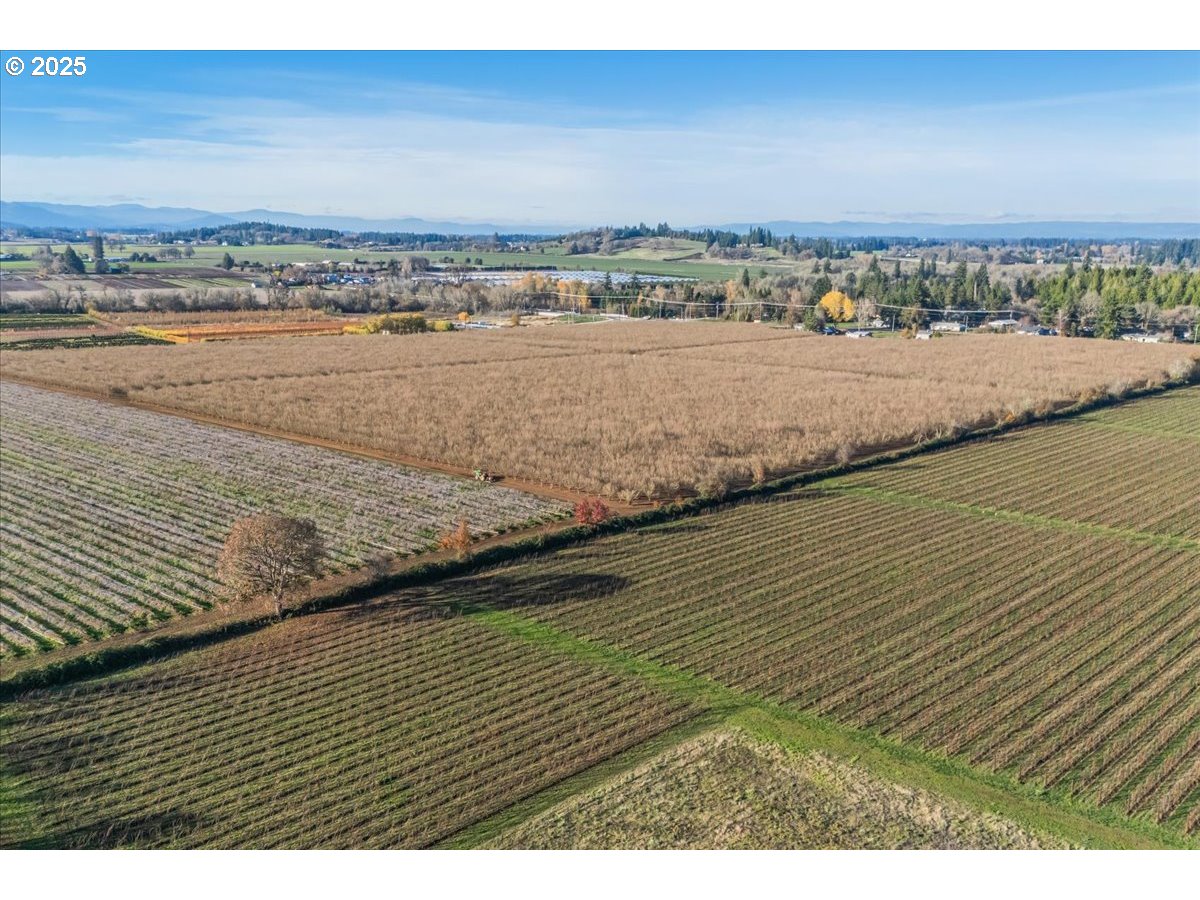 26050 SW FARMINGTON RD