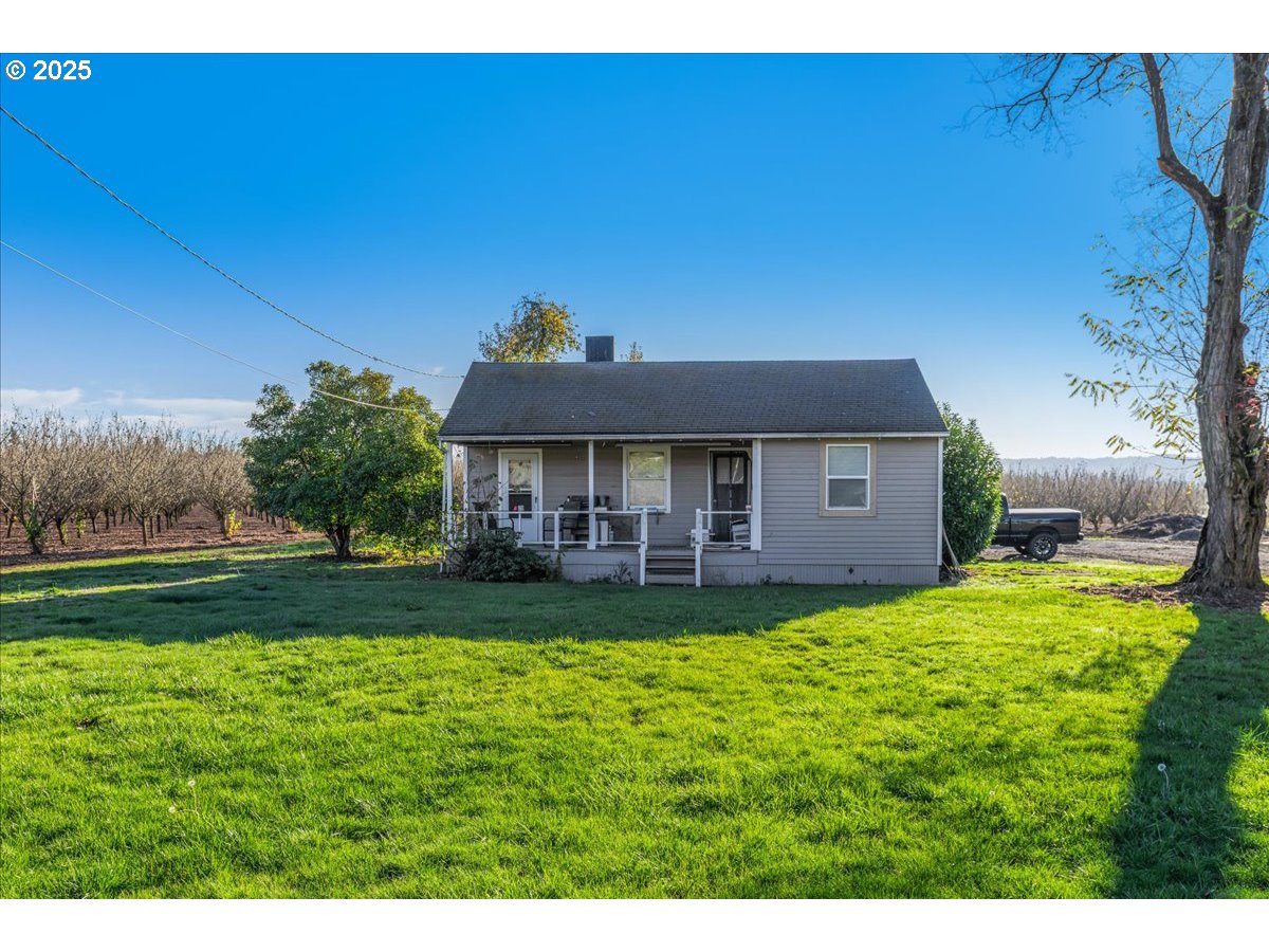 Hillsboro, Oregon 97123, United States, 4 Bedrooms Bedrooms, ,2 BathroomsBathrooms,Residential,Active,248063