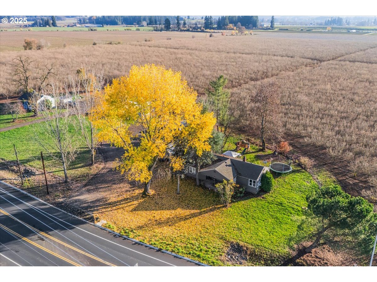 Hillsboro, Oregon 97123, United States, 4 Bedrooms Bedrooms, ,2 BathroomsBathrooms,Residential,Active,248063