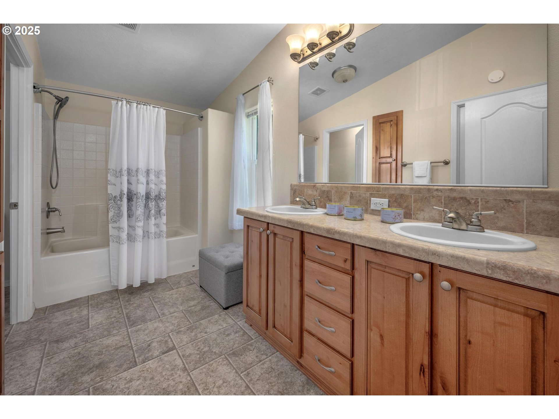 Banks, Oregon 97106, United States, 3 Bedrooms Bedrooms, ,2 BathroomsBathrooms,Residential,Active,112758