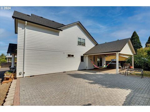 A home in Canby