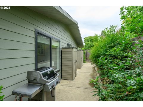 A home in McMinnville