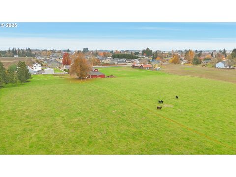 12324 W CHURCH RD Mt Angel OR 97362