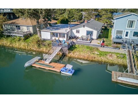 A home in Gleneden Beach