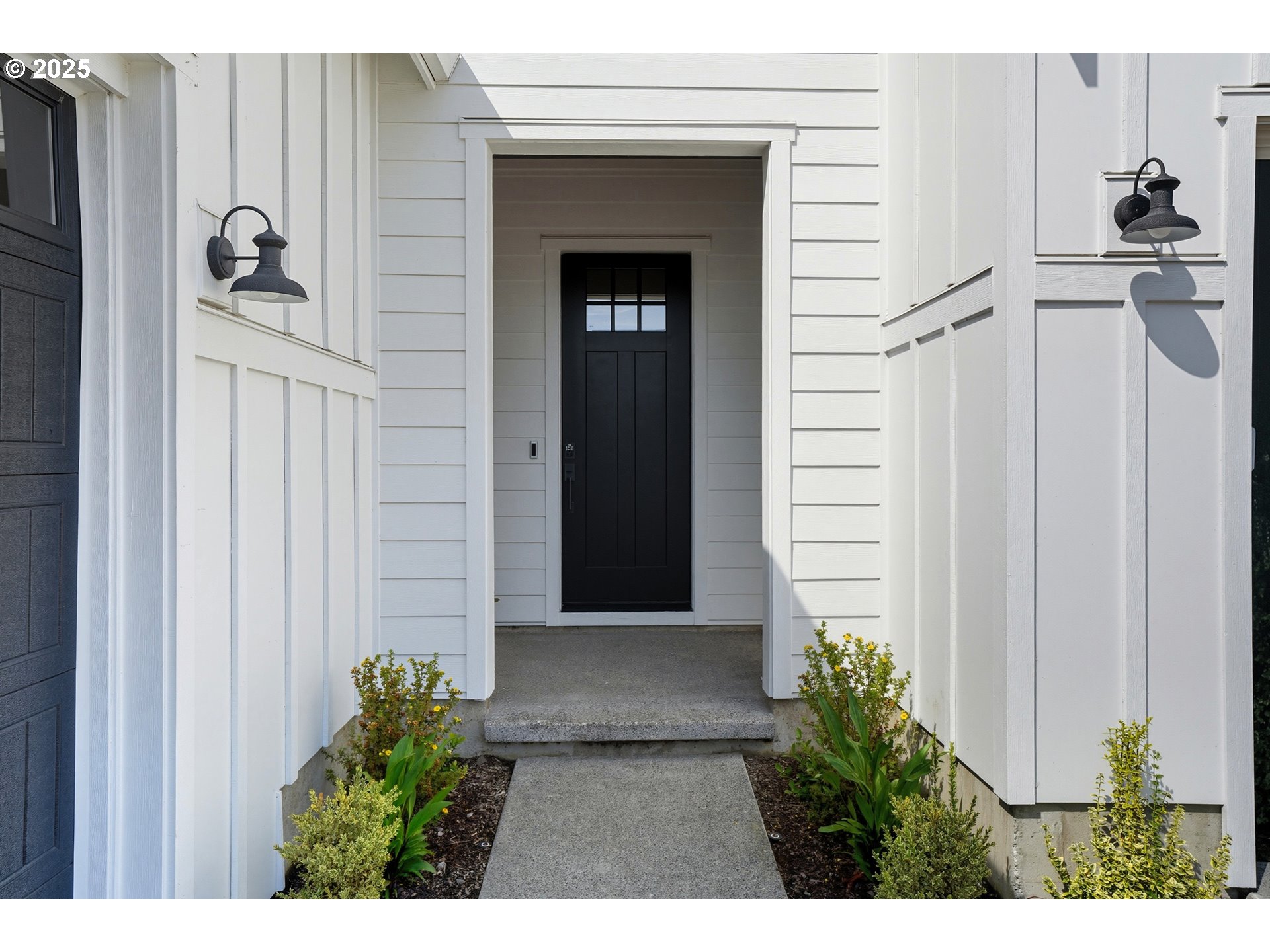 3157 N 50TH AVE