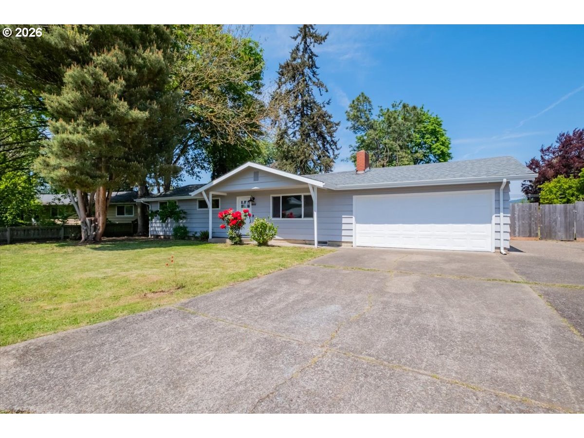 1444 MENLO LOOP