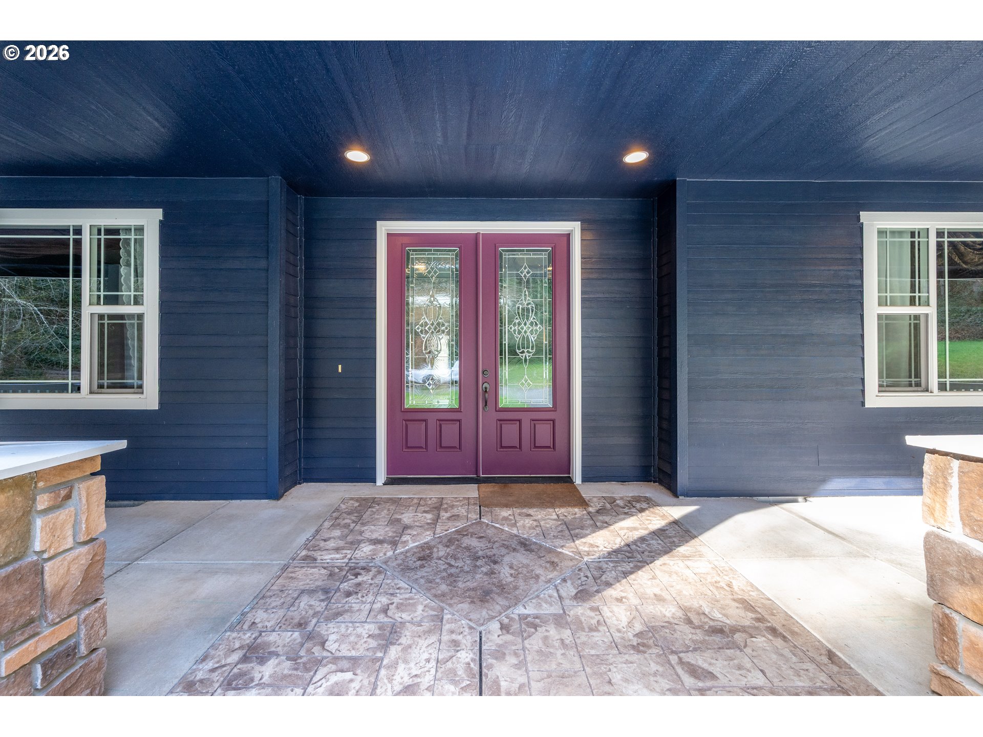 547 LONE OAK RD