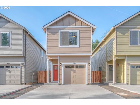 9261 E Burnside ST Portland OR 97216