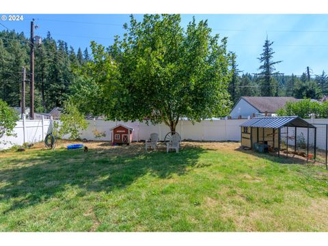 Tiny photo for 46874 Sunset Ave, Westfir, OR 97492 (MLS # 674295839)