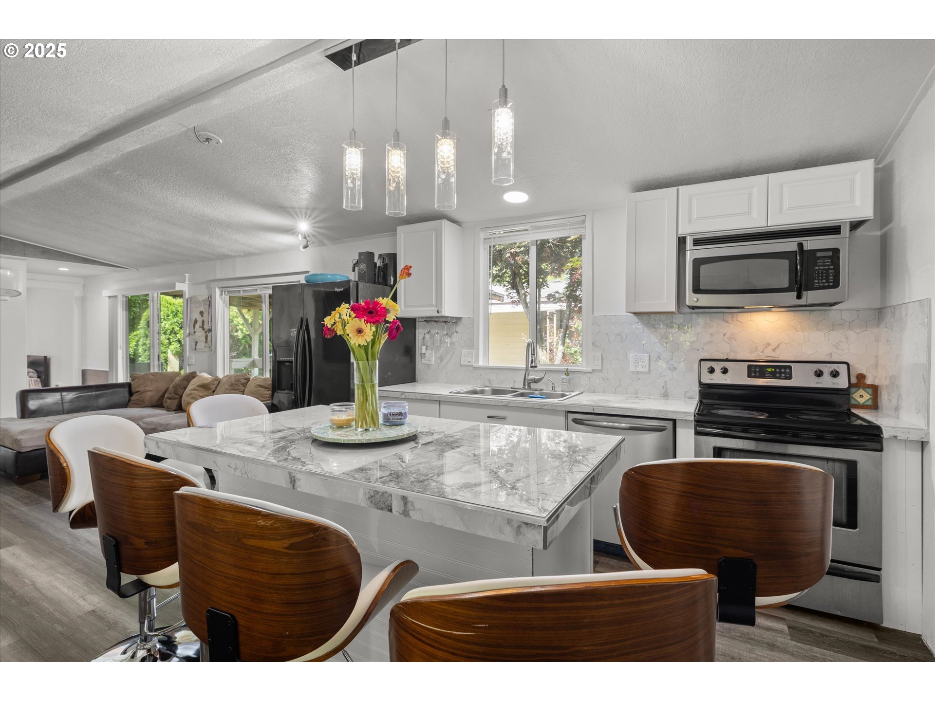 10660 SW WILSONVILLE RD 40