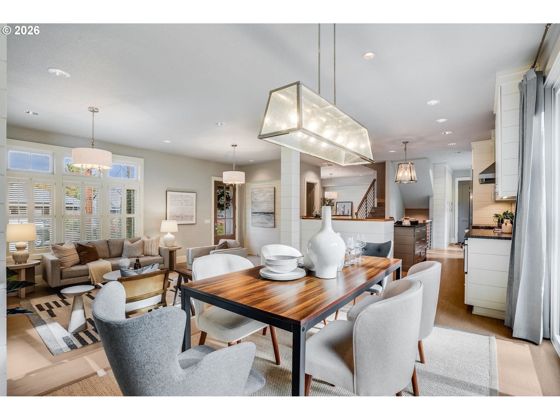 210 NORTHSHORE RD
