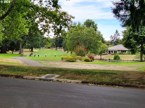 A home in Wilsonville