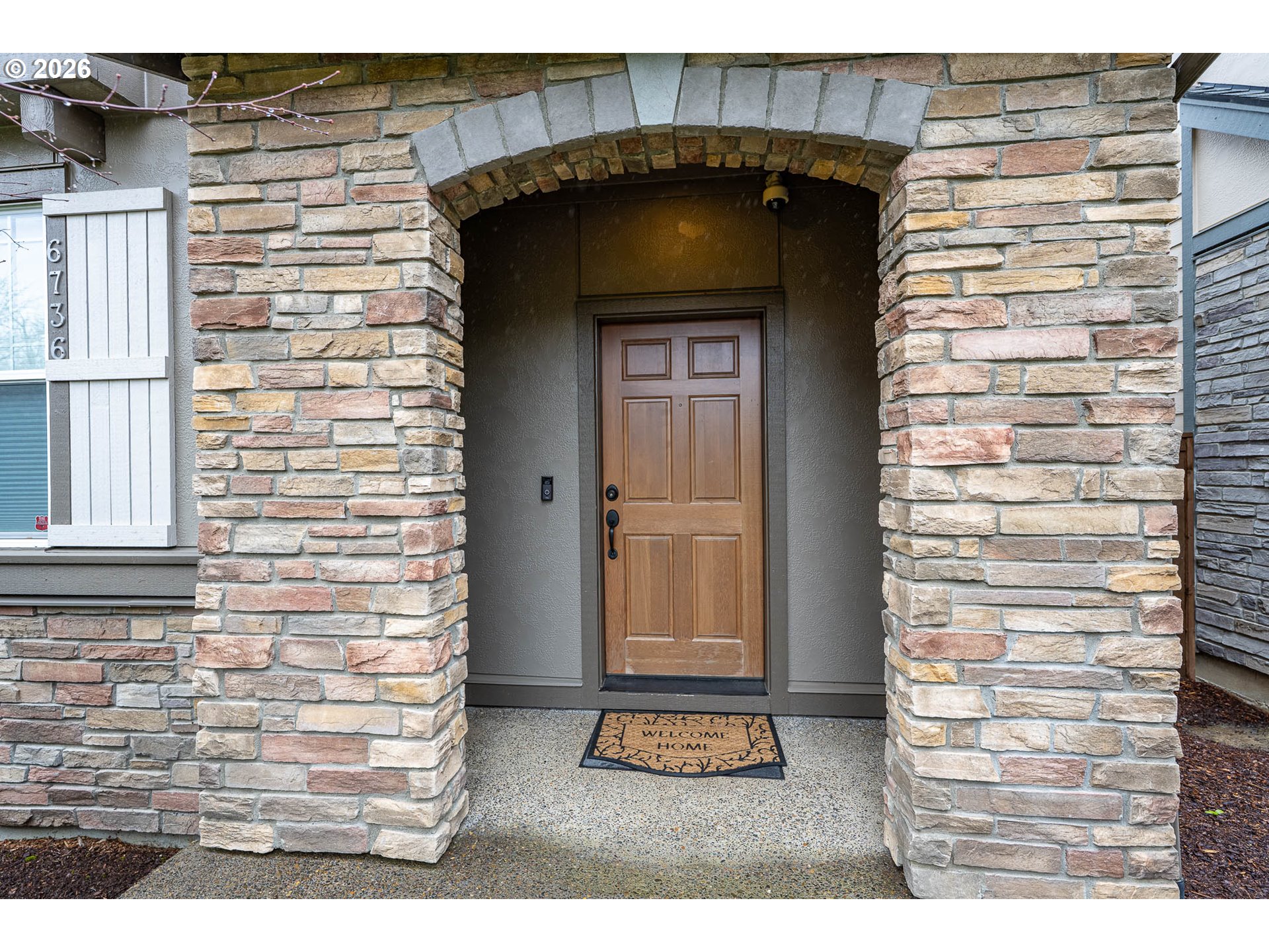 6736 NW MAYFLOWER PL