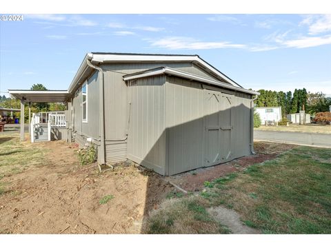 A home in Oregon City