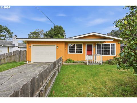 745 SEAGATE AVE Coos Bay OR 97420