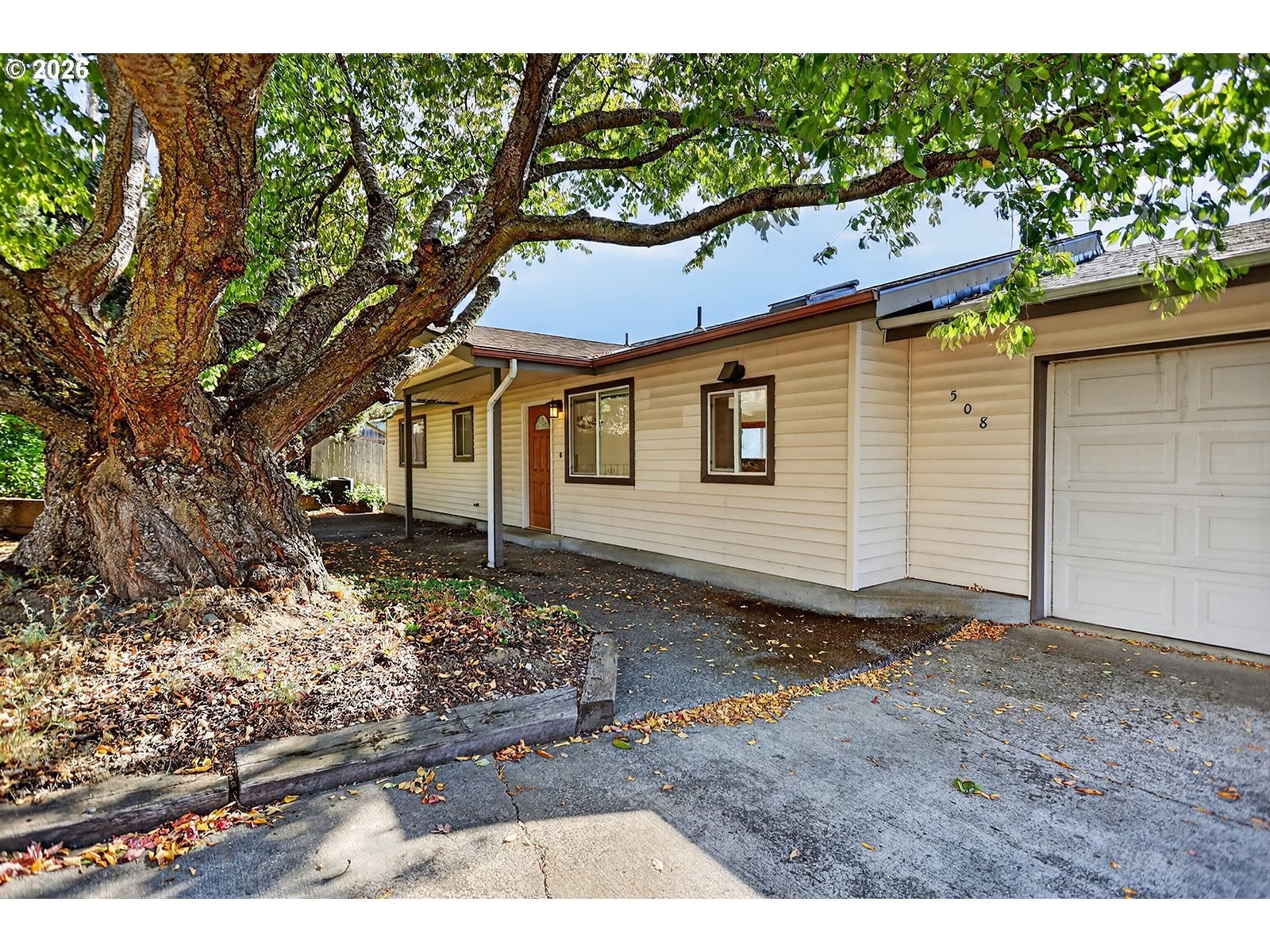 508 KEASEY AVE