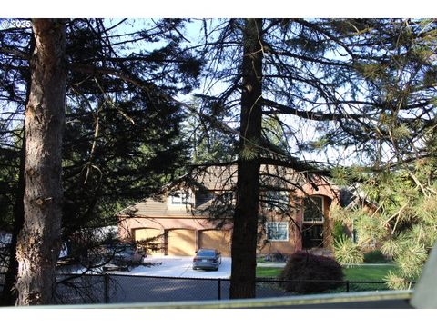 14387 SE ALDRIDGE RD Happy Valley OR 97086