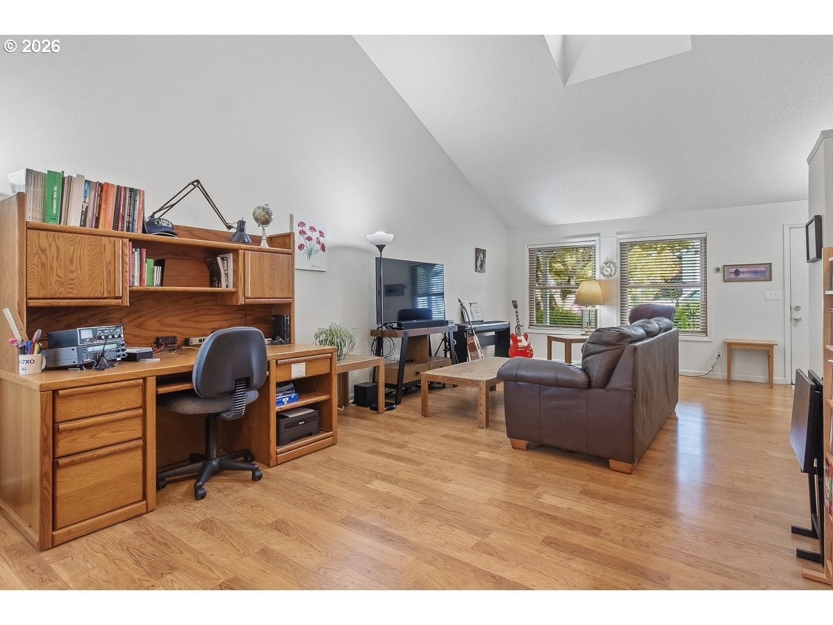 10374 SW PICKS WAY