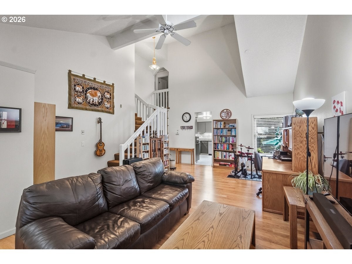 10374 SW PICKS WAY