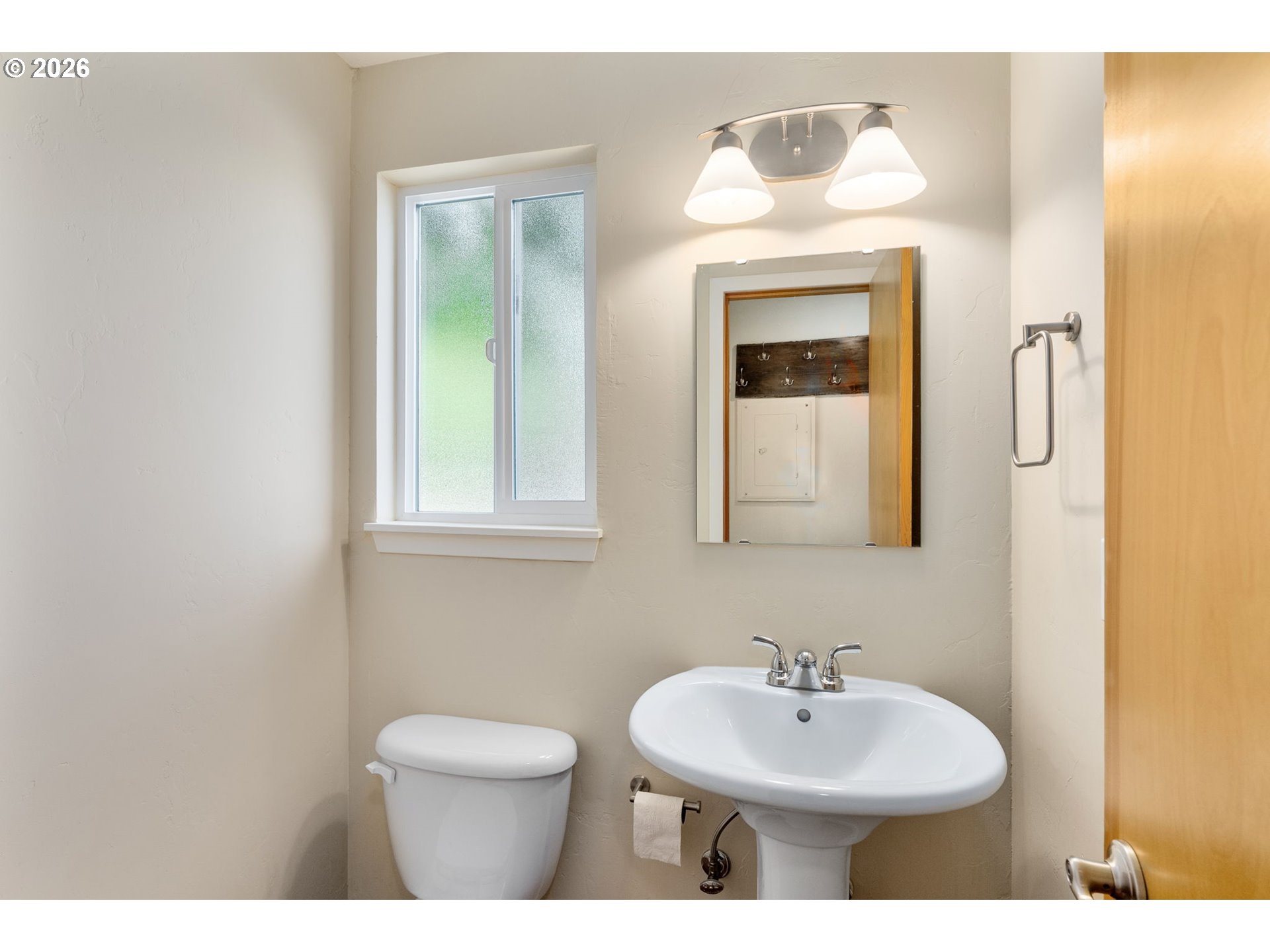 1706 AVALON DR 27