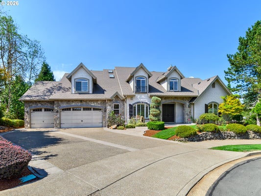 11725 SE BANBURY CIR, HAPPY VALLEY, OR 97086 - Image bceeed18bf11773ae6ff7a85a8e5fdb0/2865709209