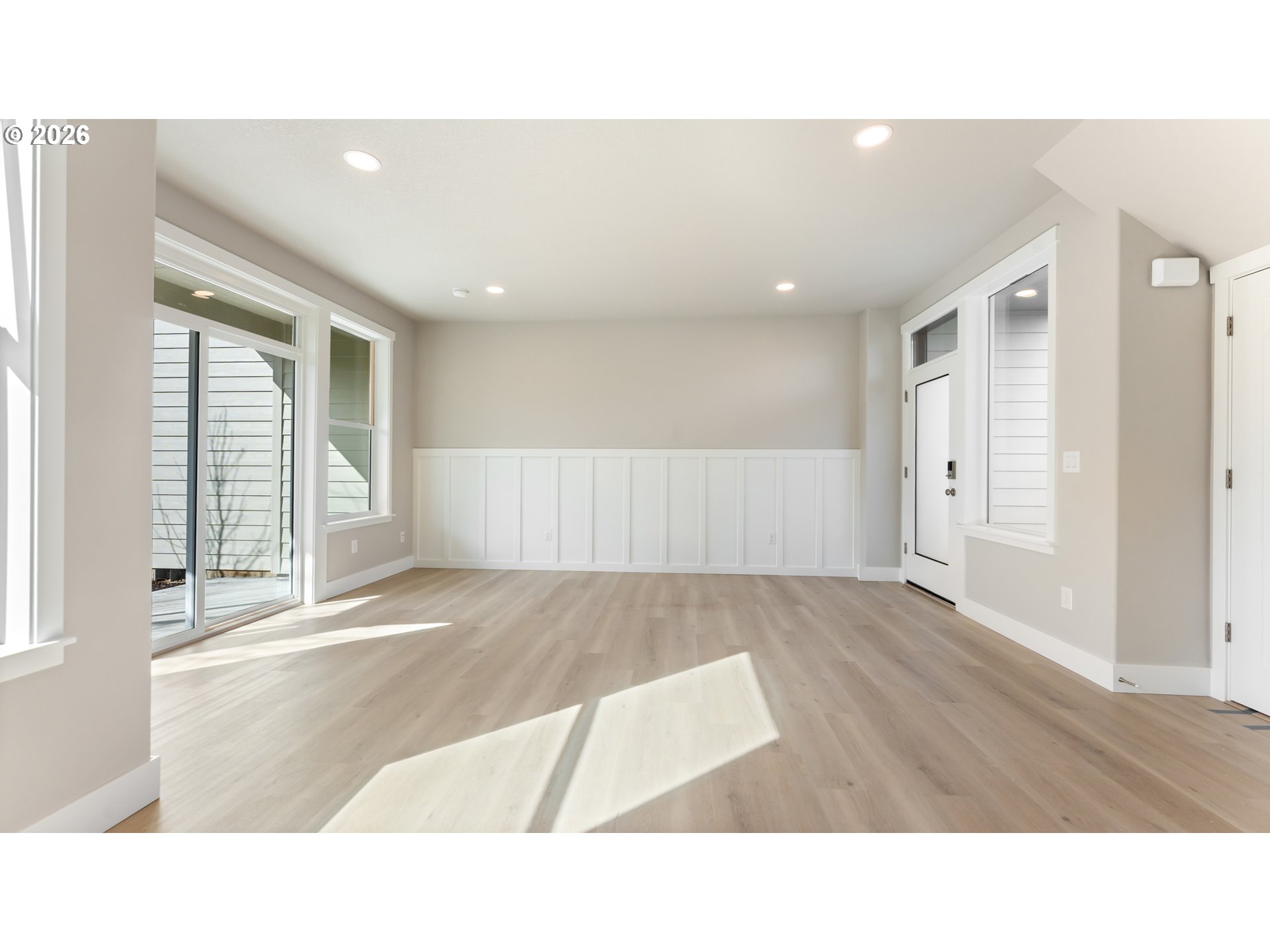 9410 N ST. LOUIS AVE