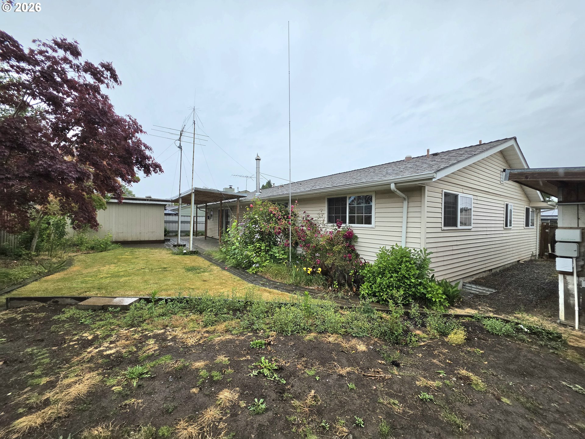 3651 MEADOW PARK LOOP
