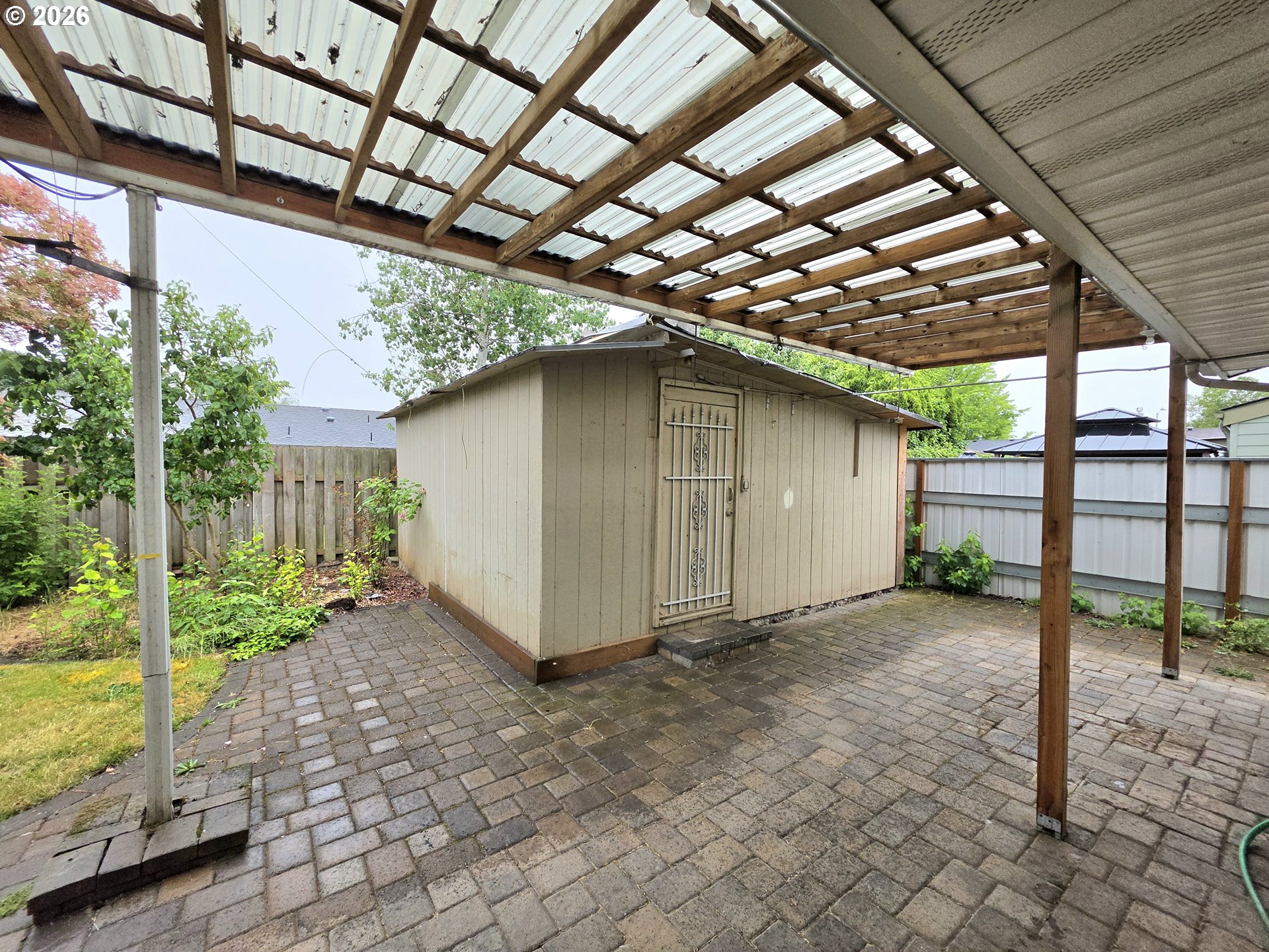 3651 MEADOW PARK LOOP
