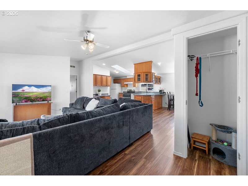 1503 N HAYDEN ISLAND DR 43