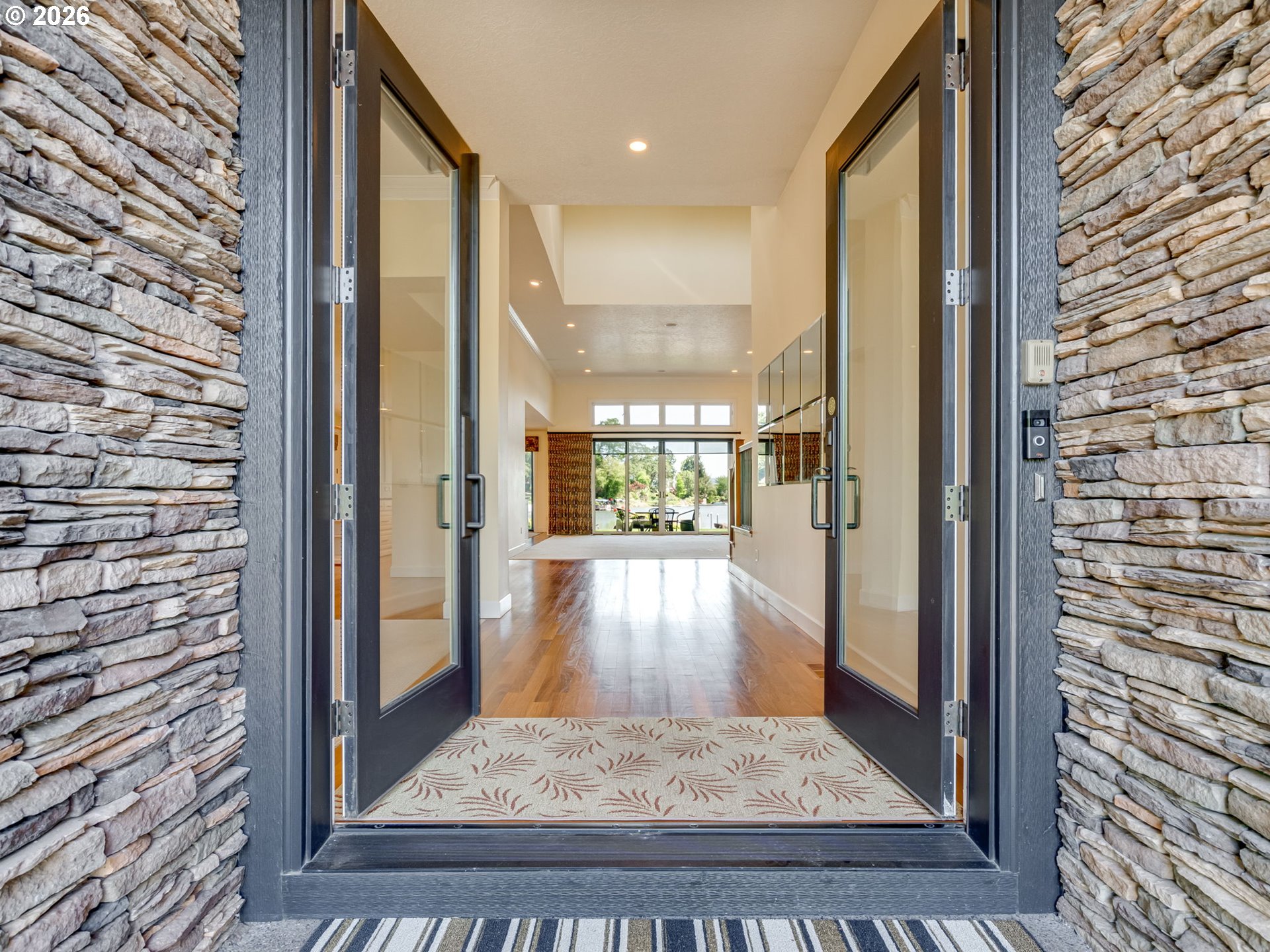 4066 NE FAIRVIEW LAKE WAY
