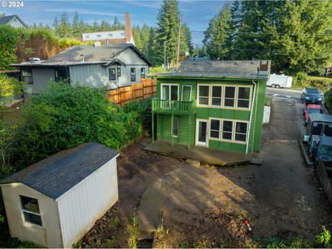 A home in Coos Bay