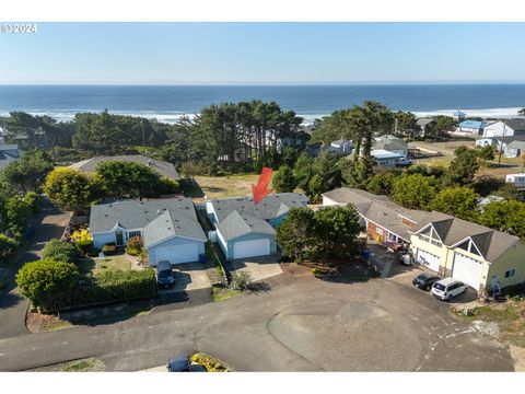 A home in Depoe Bay