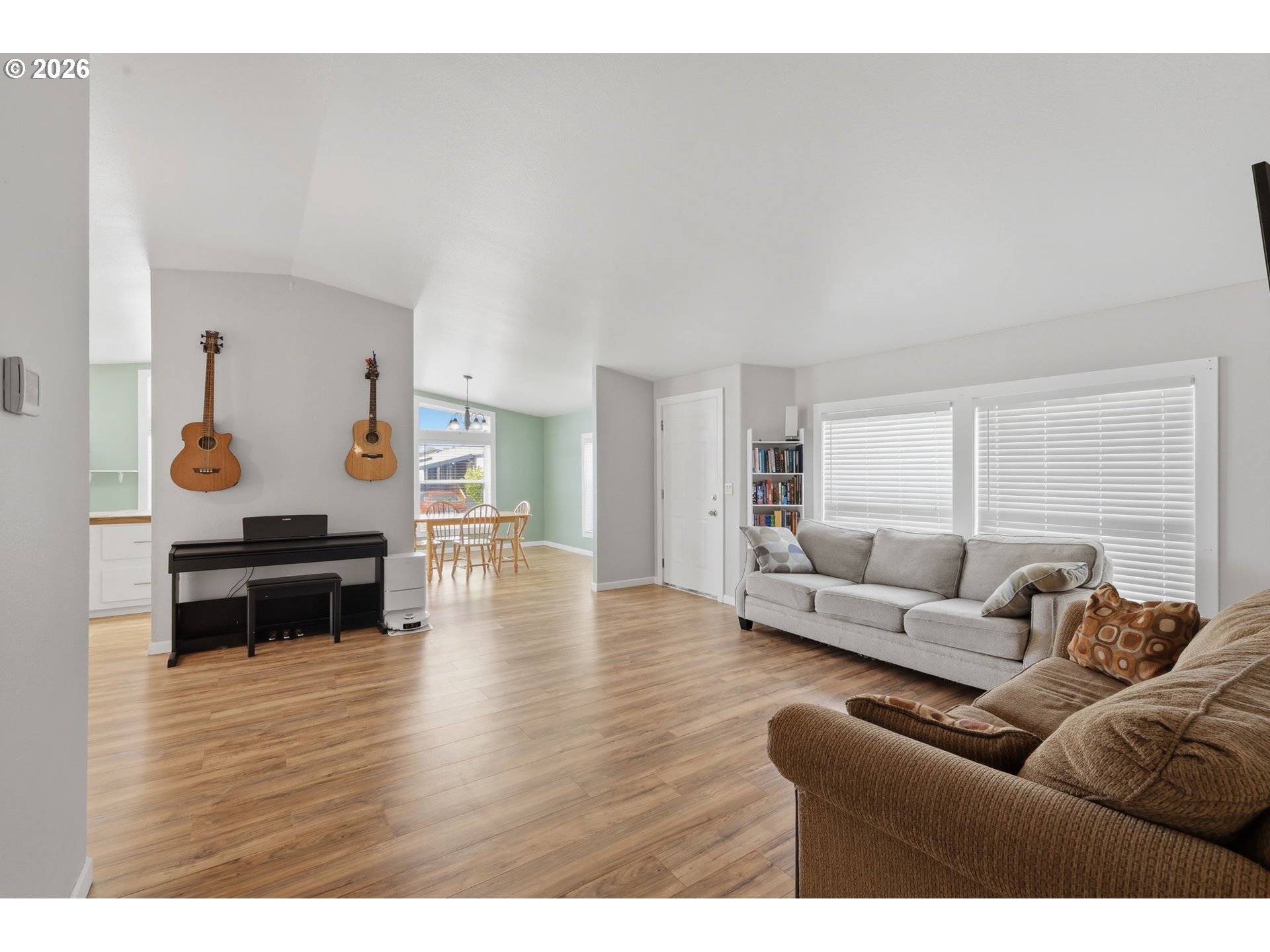 1000 S MCKERN CT 4