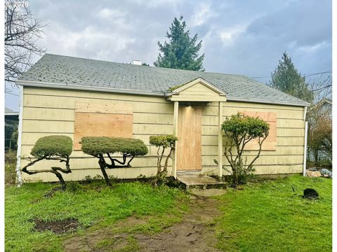 2824 SE 115TH AVE Portland OR 97266