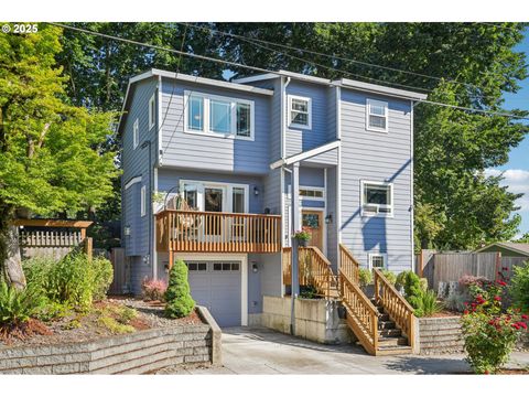 8773 N SWENSON ST Portland OR 97203