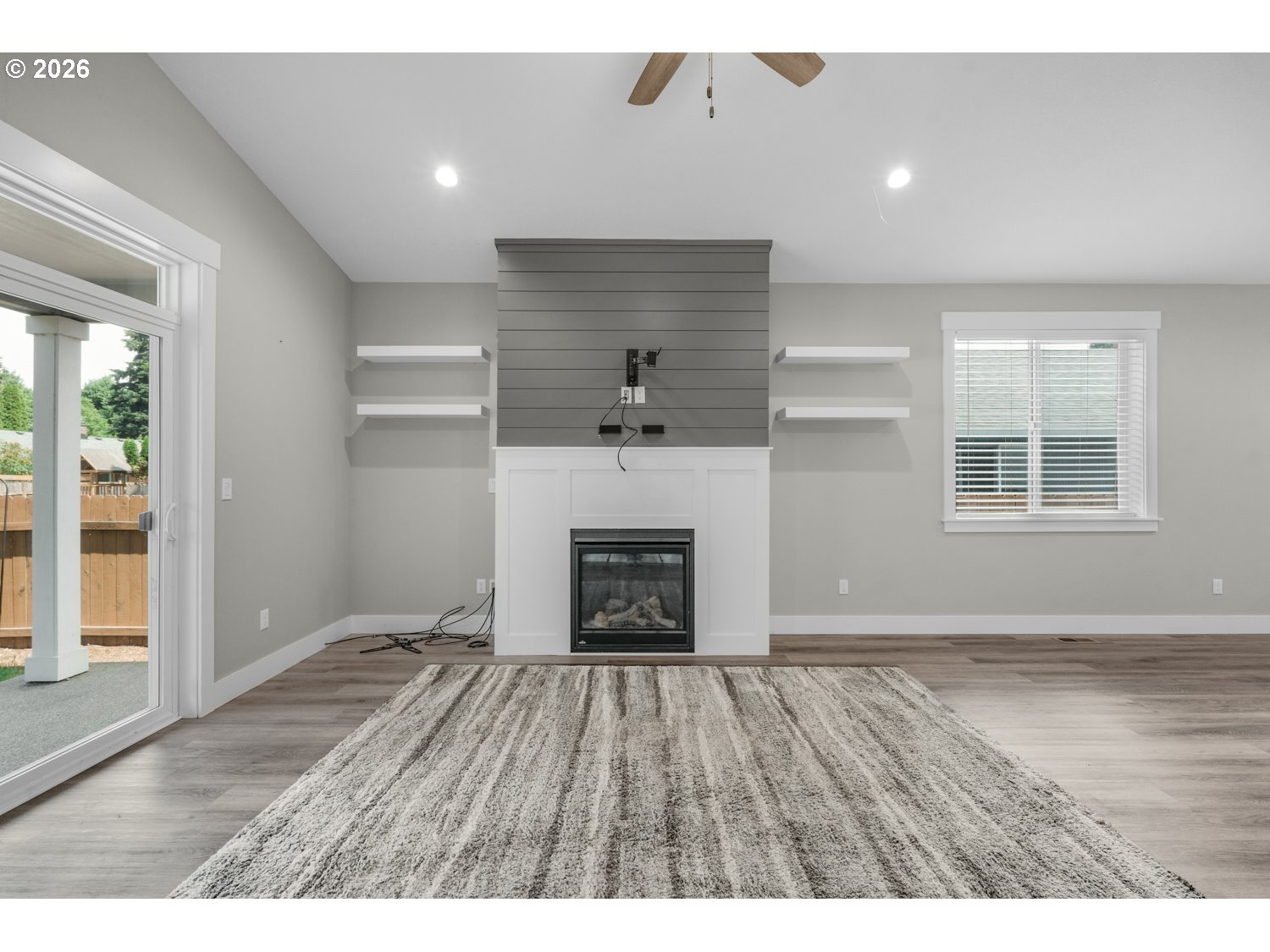 1105 HARDCASTLE AVE