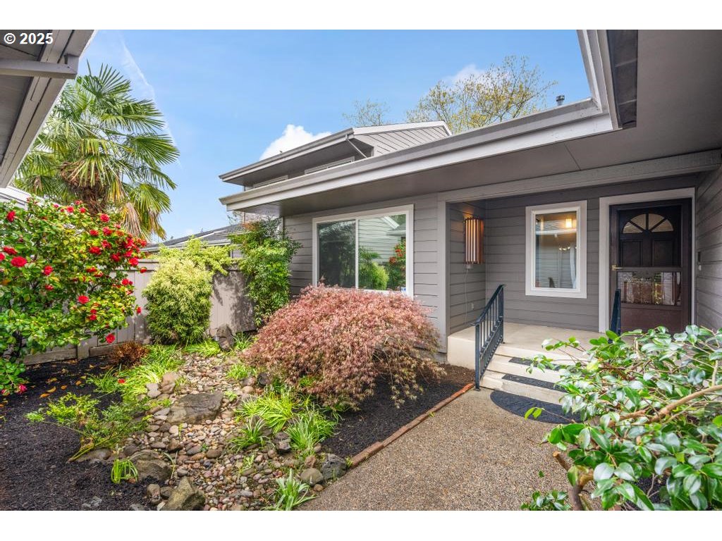 9998 SW FRENCH PRAIRIE RD