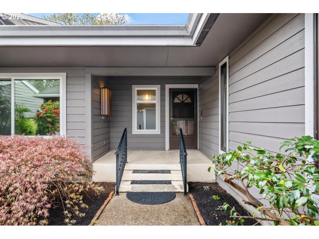 9998 SW FRENCH PRAIRIE RD