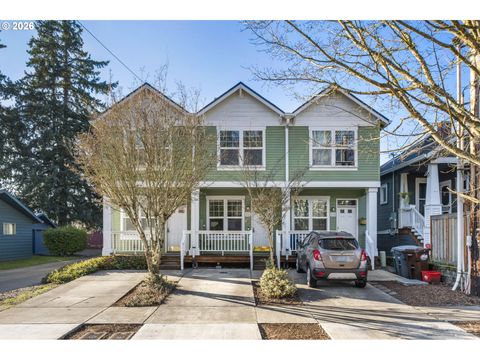 121 SE 8TH AVE Hillsboro OR 97123
