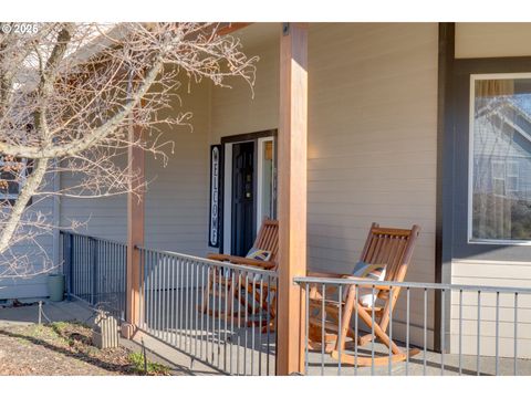 A home in Hood River