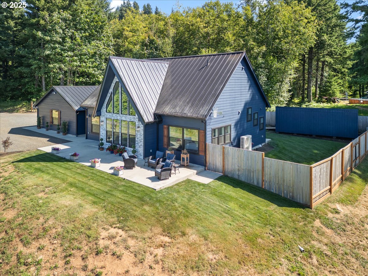1141 CEDAR FALLS RD